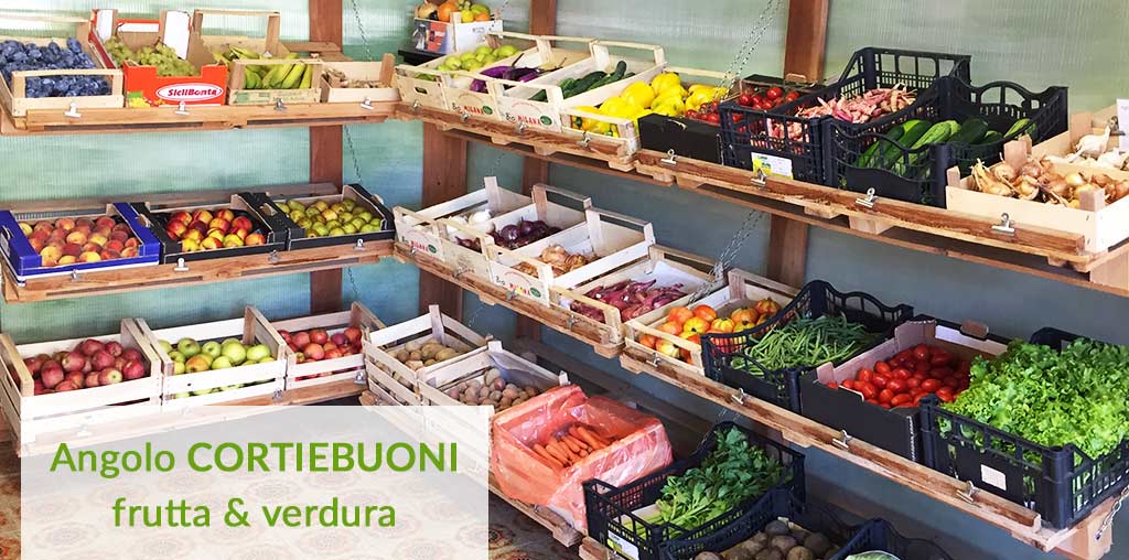 Scopri il nostro angolo frutta e verdura